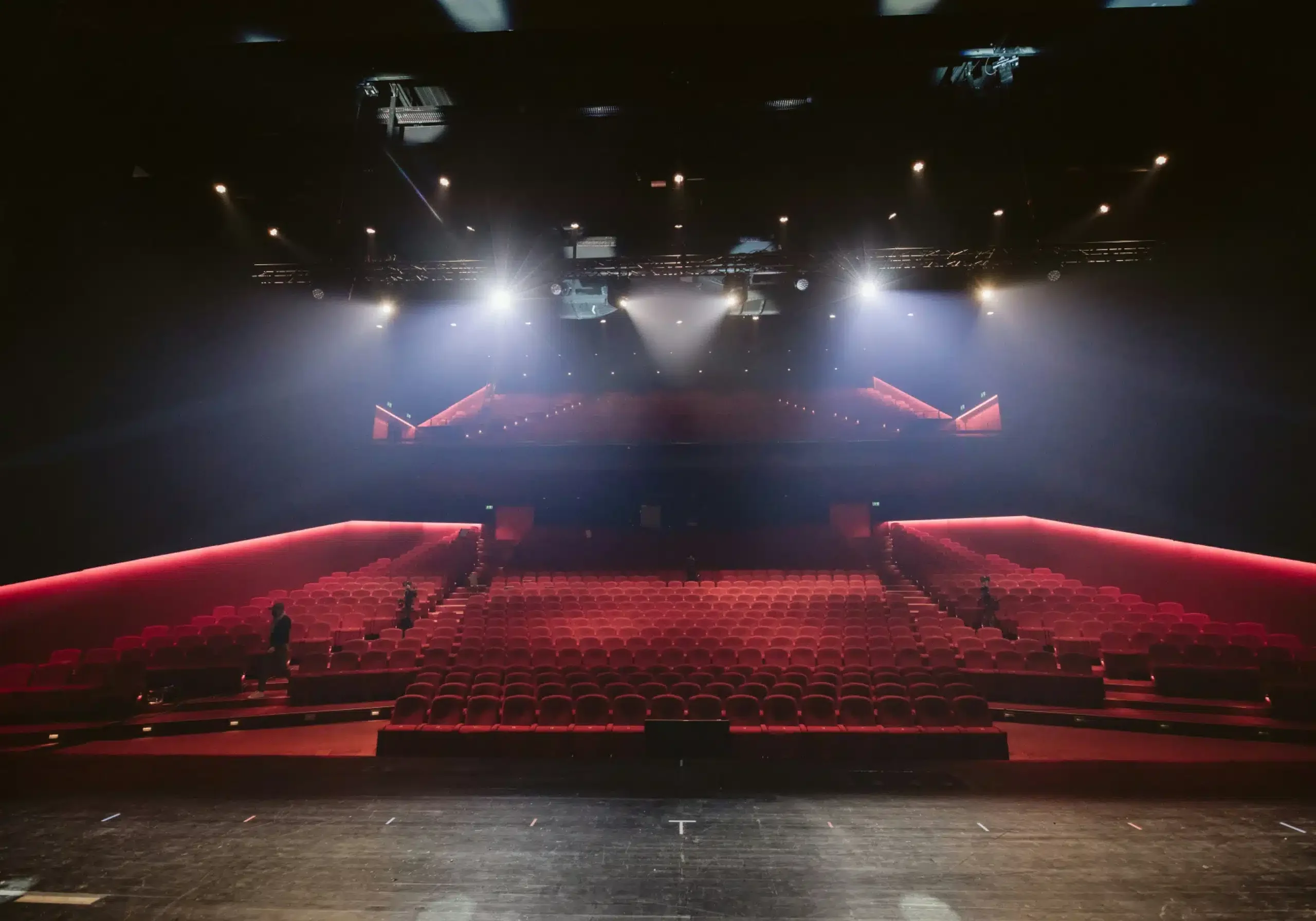 empty stage empty stage